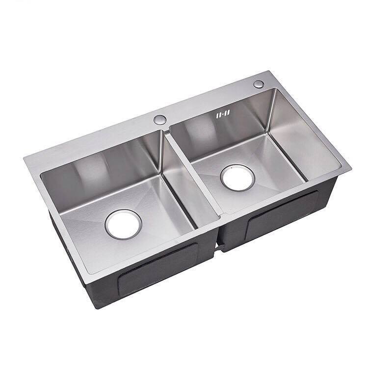 Chậu Rửa Bát Đúc 8245 Cân Inox 304